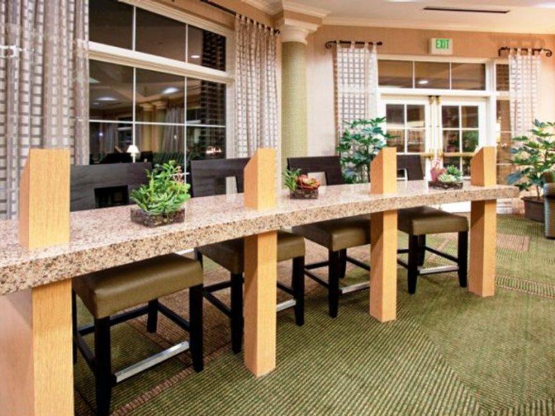 Готель La Quinta By Wyndham Colorado Springs South Airport Екстер'єр фото